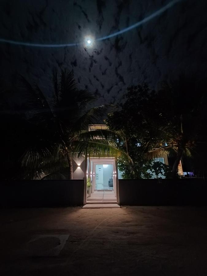 Moonshell Residence Maalhos  Luaran gambar